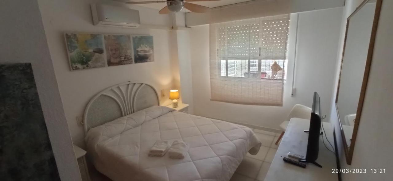 Apartamento Aquarium Park, 1ª Linea De Playa, Para 4 Personas Calp Exterior foto